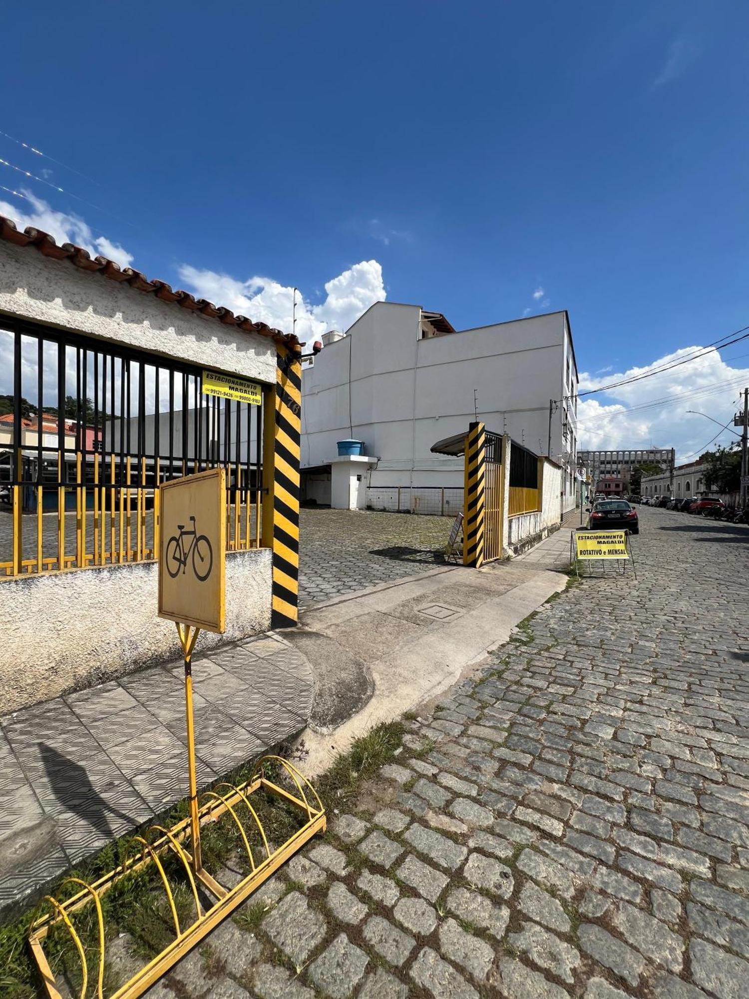 Apartamento Em Sao Joao Del Rei, Ao Lado Da Estacao Ferroviaria, Estacionamento E Ar Condicionado Luaran gambar